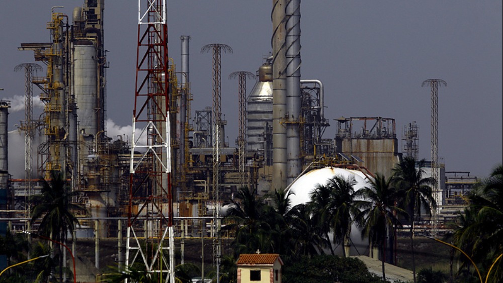 美國擬進一步放鬆對委內瑞拉石油制裁 欲平抑油價作用幾何？_fororder_7dbcfcdaedd248c58303bc635b19df24