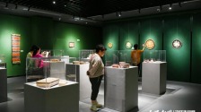 “一帶一路”民族工藝展亮相貴陽_fororder_53ae18f35f5c48b5b2cf3ace311d9617.800x514.750x2147483647