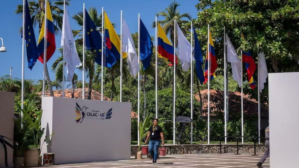 閃評 | 歐盟礙于美國壓力 降格參加與拉共體峰會_fororder_第四屆拉美和加勒比國家共同體（拉共體）-歐盟峰會11月9日至10日在哥倫比亞海濱城市聖瑪爾塔舉行