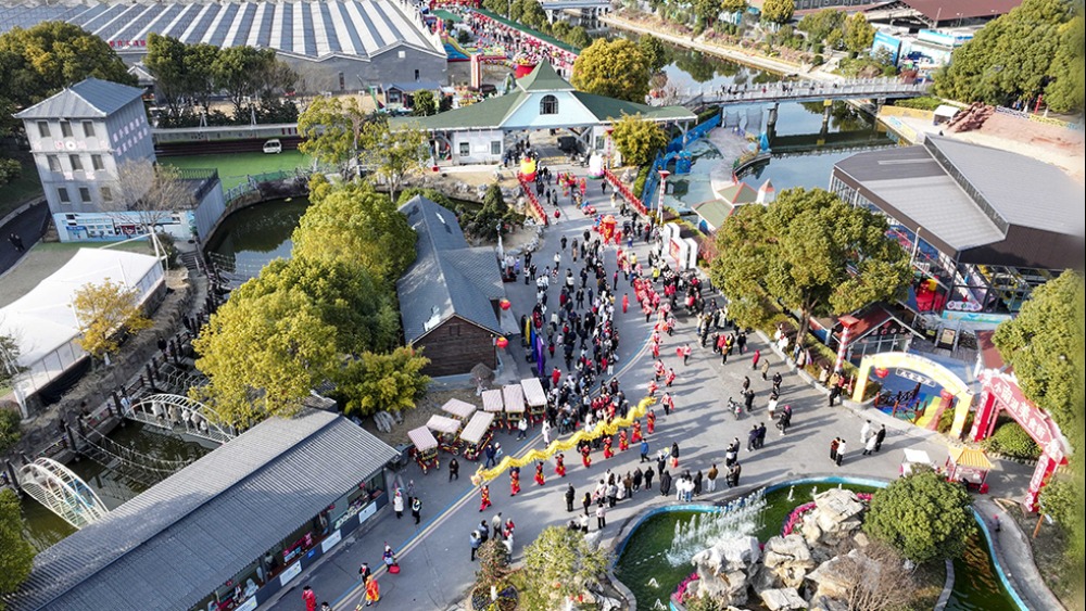 【新思想引領新征程】躍馬揚鞭開新局 實幹奮鬥向未來_fororder_1771845859924_560