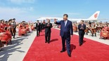 習近平率中央代表團抵達烏魯木齊_fororder_1758625605242_828