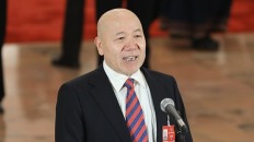 全國政協委員王勇峰談“戶外運動熱”_fororder_W020260305359628496868_ORIGIN