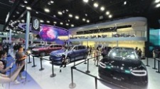 漫步成都車展　領略車市新潮