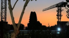 雁塔夕照分外美