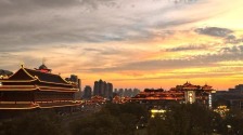 晚霞映古城 夕陽美如畫