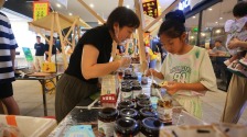 河南開封：非遺市集歡樂多