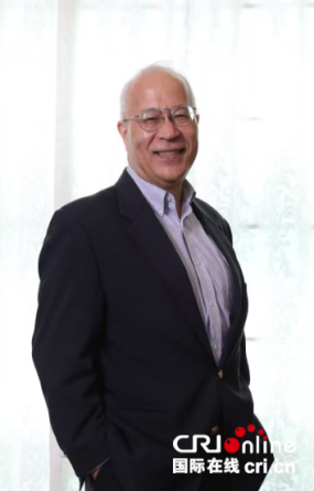 美國知名時事評論員：“十五五”規劃生動體現中國的制度優勢與不竭的內在活力