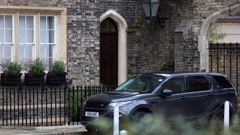 深追蹤丨檔案公開觸發歐洲政壇震蕩：多國“重量級”人物因捲入愛潑斯坦案相繼辭職