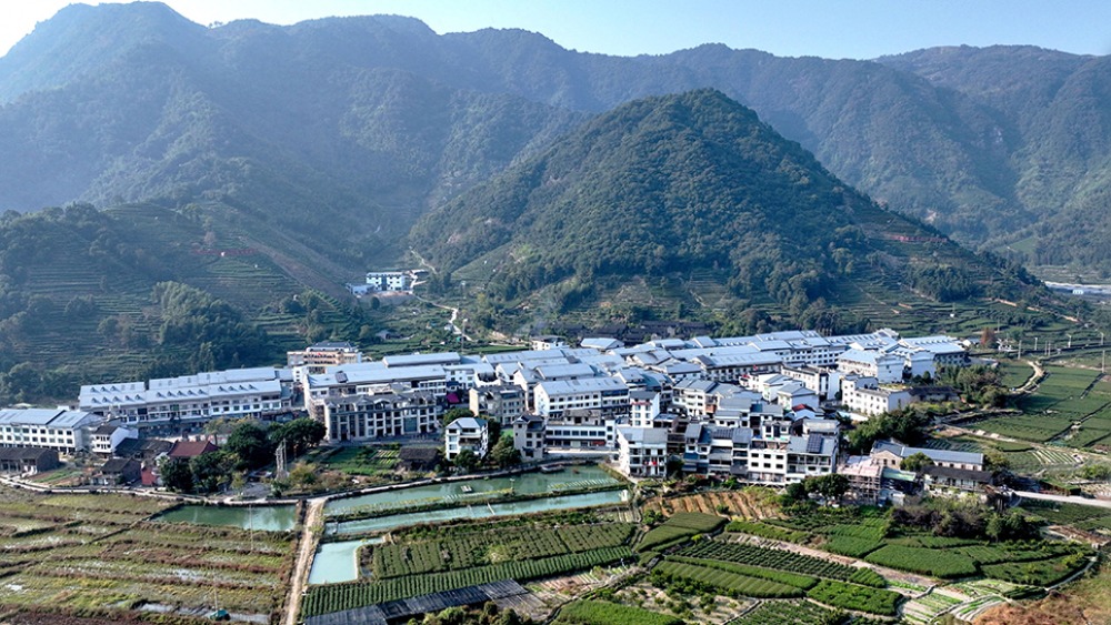 我國加快構建城鄉融合發展新格局_fororder_1772277880304_962